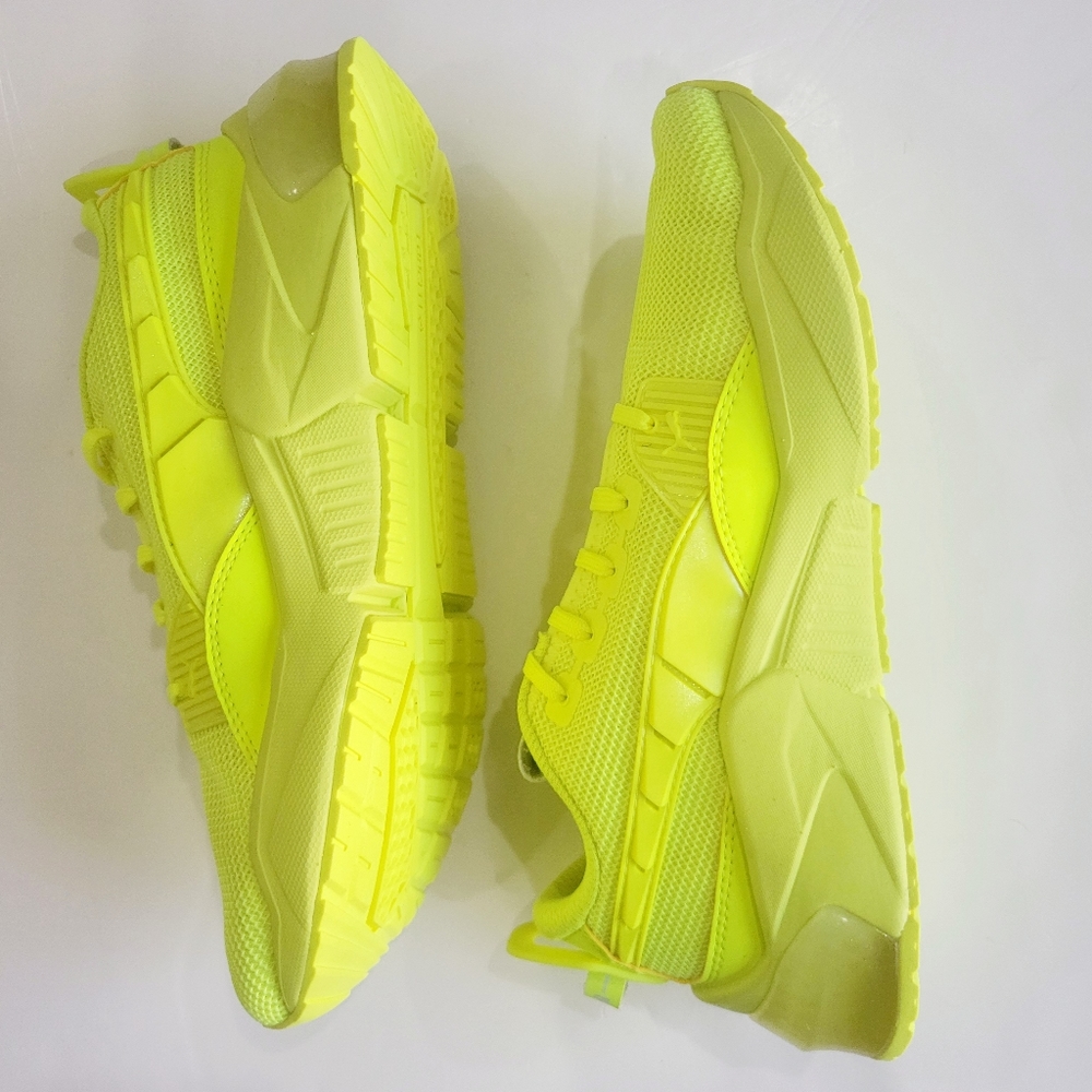New Puma LQDCELL Neon Yellow women sz 8.5
